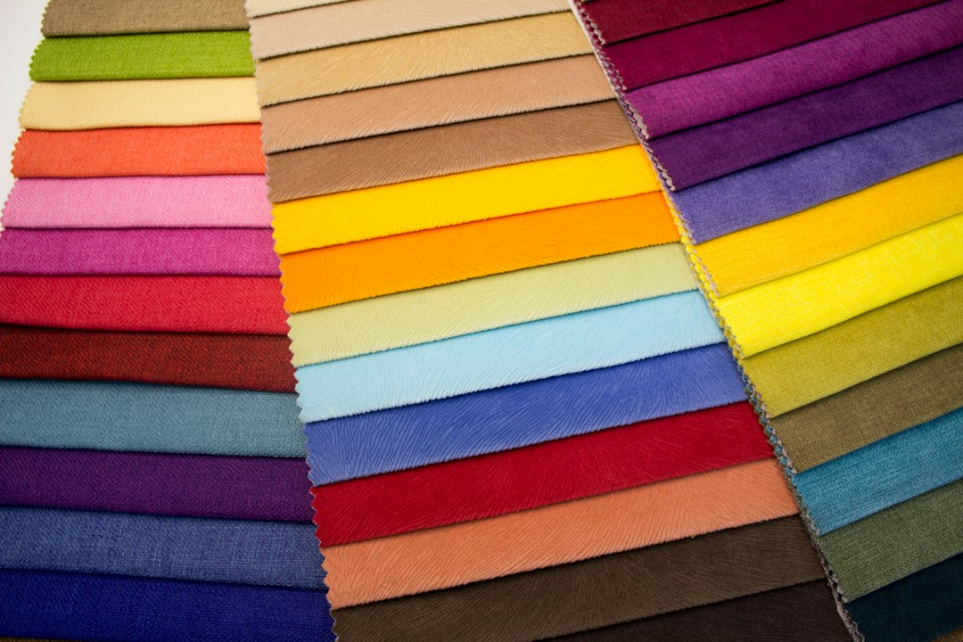 Alcantara bank schoonmaken zonder kringen